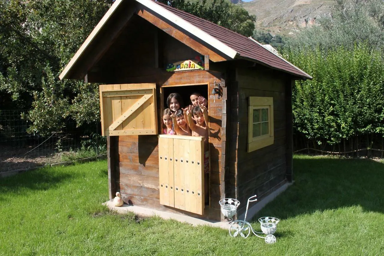 דירה גואחר-סיירה Casa Rural Olivillas Garden-Sierra Nevada
